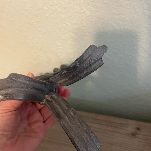 Handcrafted menora. Contemporary. Perfect for mantle. Hanukkah. - Picture 4 of 5